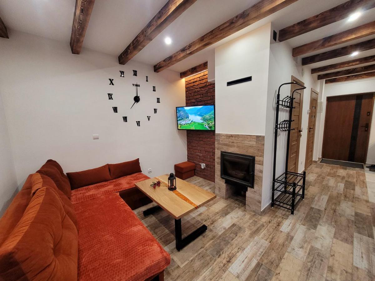 Urocza Kryjowka Ze Spa レスコ エクステリア 写真