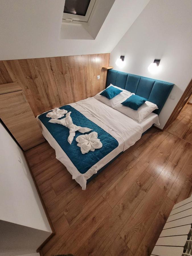 Urocza Kryjowka Ze Spa レスコ エクステリア 写真